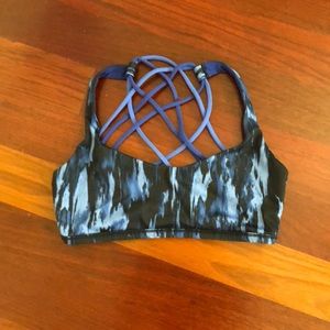 Lululemon bra